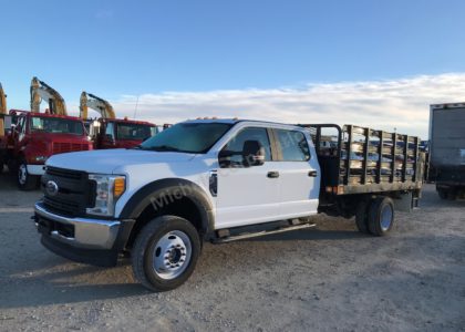 2017 Ford F550XL Crew Cab Stakebed