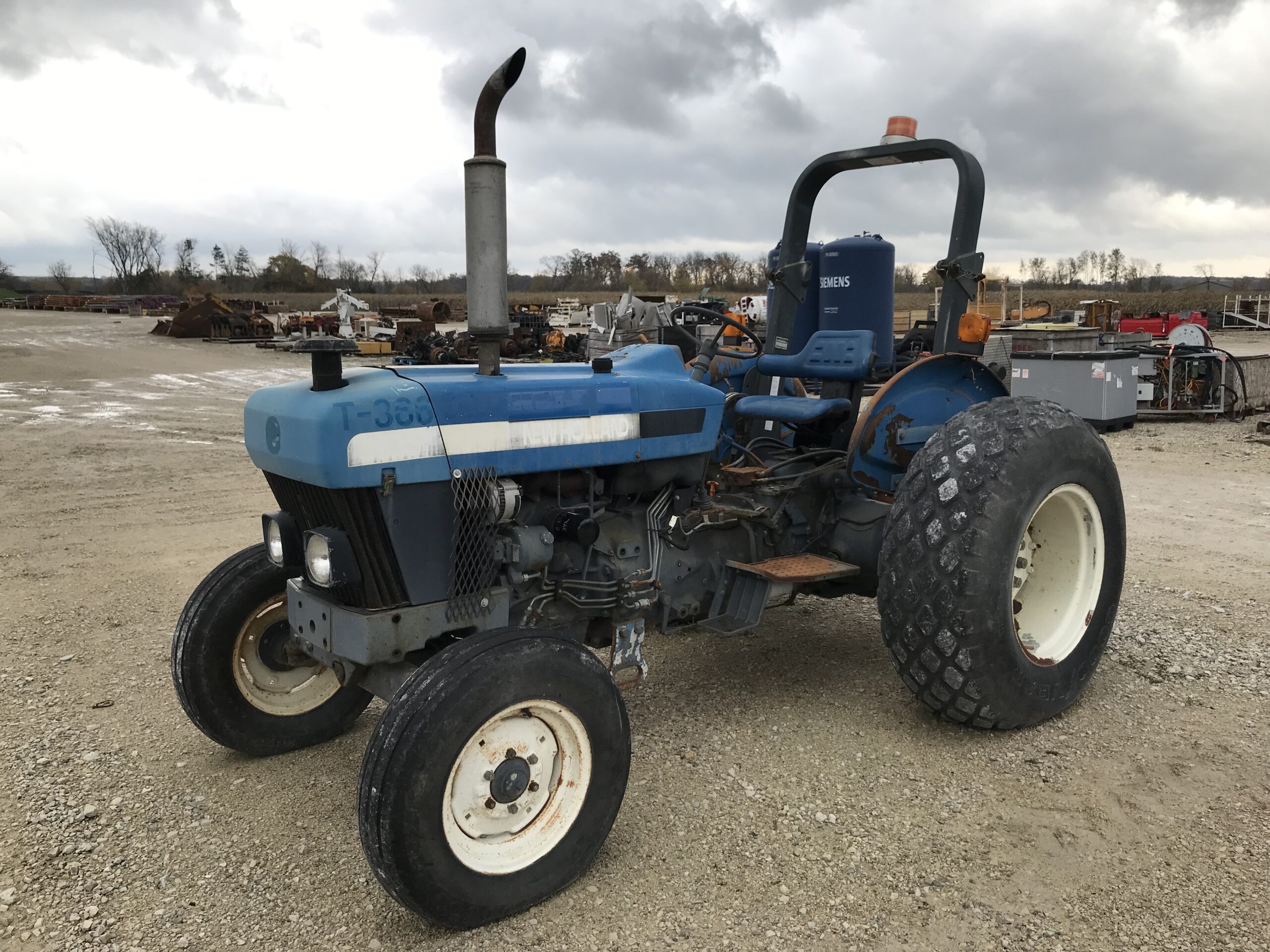 2000 New Holland 3930 Tractor