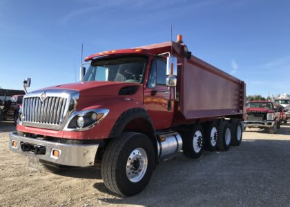 2014 International 7600 Q/A Dump Truck